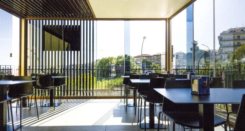 Cliv-Coffee and Lounge
